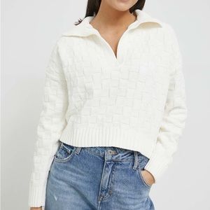 NWT Abercrombie White Check Sweater